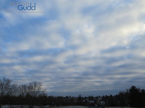 Wasserwolken (Beispiel Stratocumulus) / Water clouds (Stratocumulus)