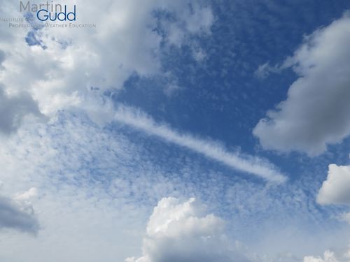 Canal Cloud - nach oben in die Ac-Schicht ausgreifend